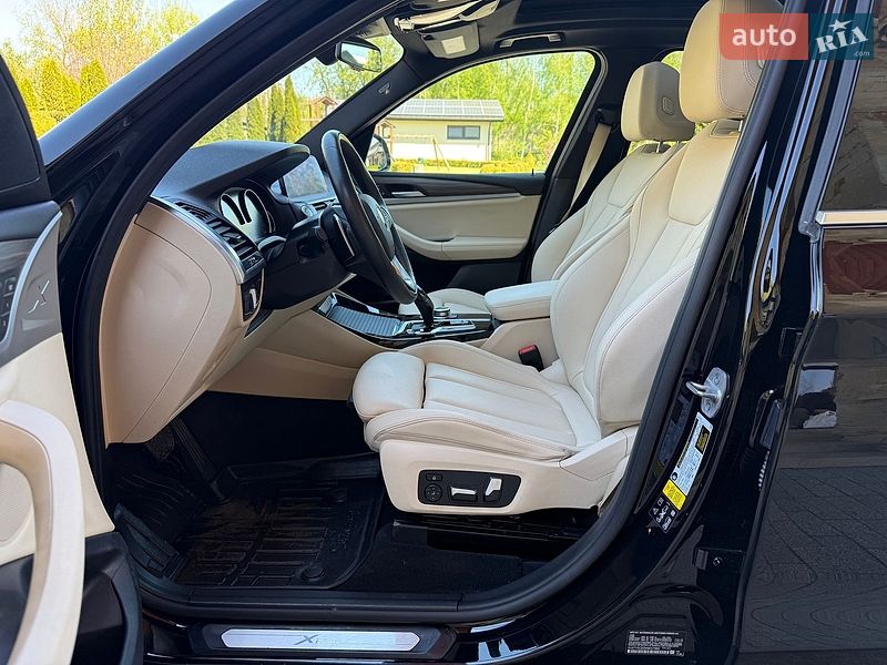 Внедорожник / Кроссовер BMW X3 2020 в Львове
