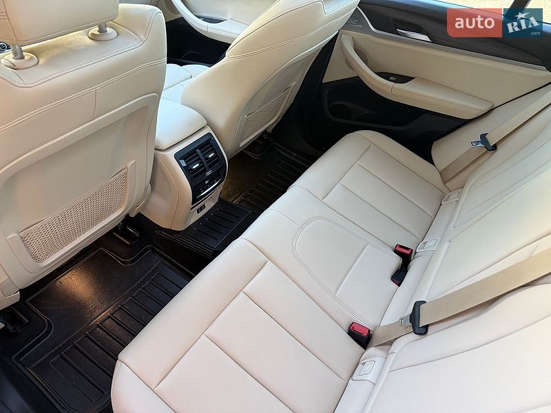 Внедорожник / Кроссовер BMW X3 2020 в Львове