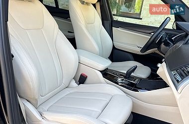 Внедорожник / Кроссовер BMW X3 2020 в Львове