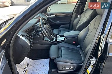 Внедорожник / Кроссовер BMW X3 2020 в Одессе