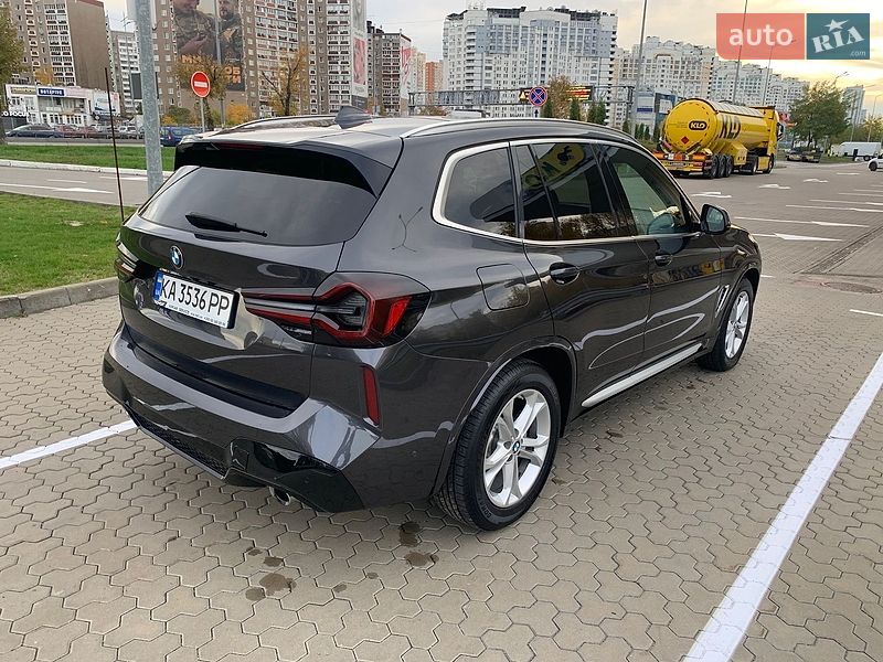 Внедорожник / Кроссовер BMW X3 2021 в Киеве