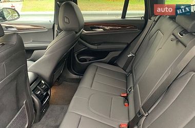 Внедорожник / Кроссовер BMW X3 2021 в Киеве
