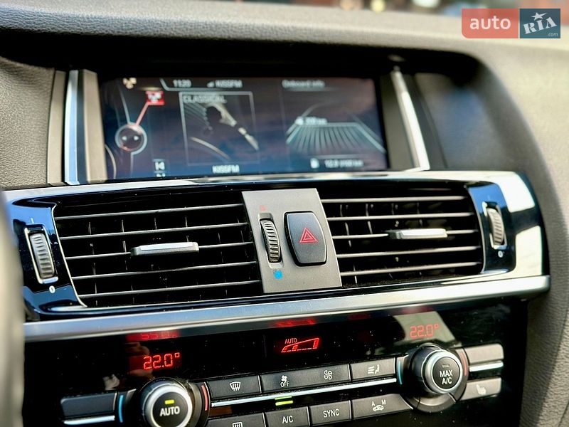 Внедорожник / Кроссовер BMW X3 2016 в Киеве