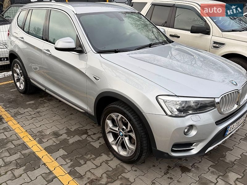 Внедорожник / Кроссовер BMW X3 2017 в Киеве