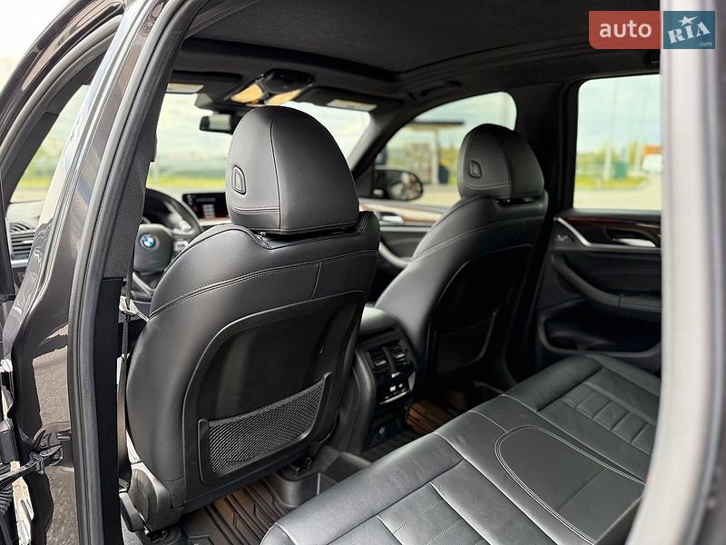 Внедорожник / Кроссовер BMW X3 2018 в Днепре