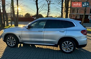 Внедорожник / Кроссовер BMW X3 2019 в Львове