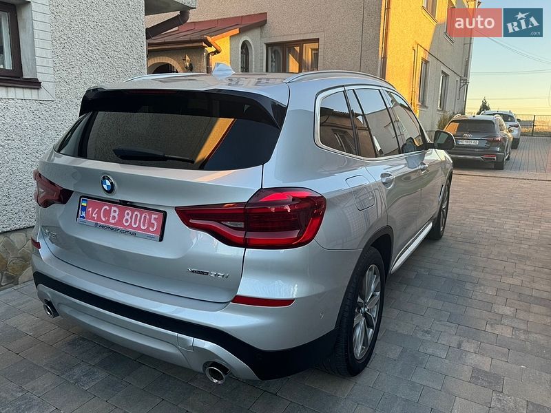 Внедорожник / Кроссовер BMW X3 2019 в Львове