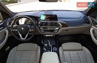 Внедорожник / Кроссовер BMW X3 2021 в Одессе