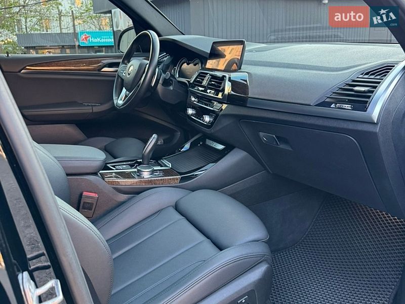 Внедорожник / Кроссовер BMW X3 2019 в Виннице
