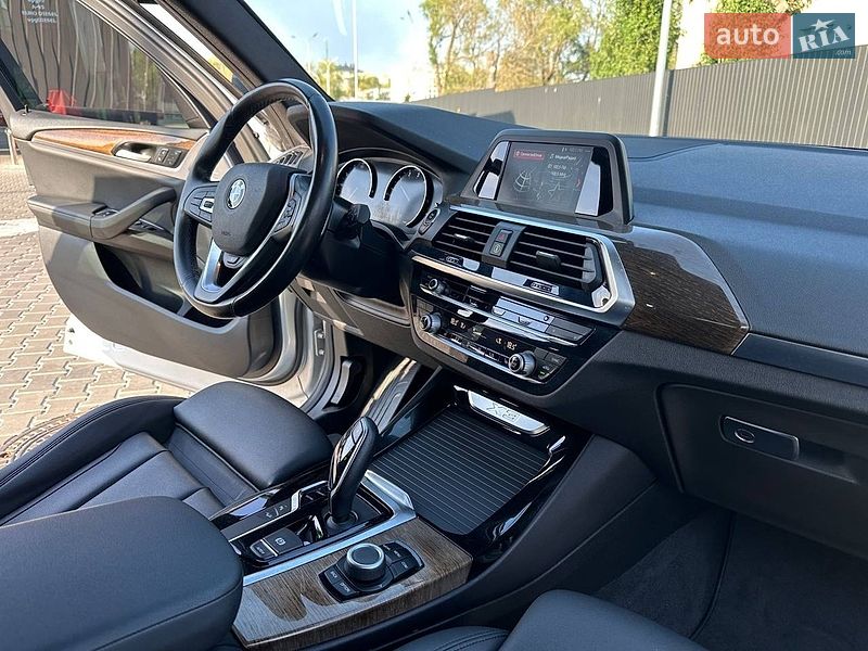Внедорожник / Кроссовер BMW X3 2018 в Днепре