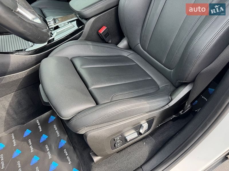Внедорожник / Кроссовер BMW X3 2018 в Ровно