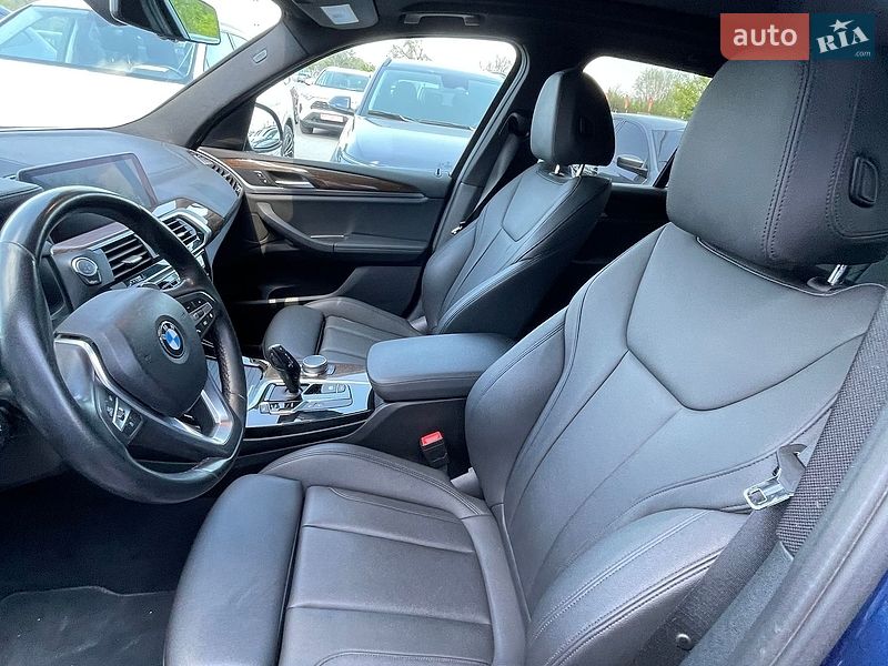 Внедорожник / Кроссовер BMW X3 2019 в Днепре