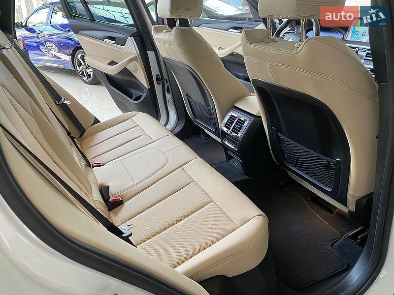 Внедорожник / Кроссовер BMW X3 2024 в Одессе