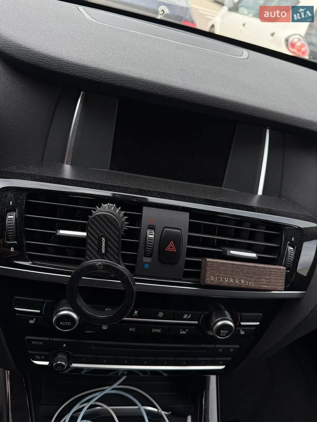 2016 BMW X3 - мініатюра 15