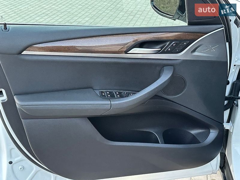 Внедорожник / Кроссовер BMW X3 2018 в Виннице