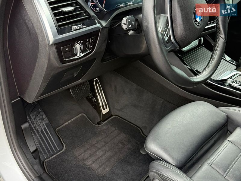 Внедорожник / Кроссовер BMW X3 2019 в Львове