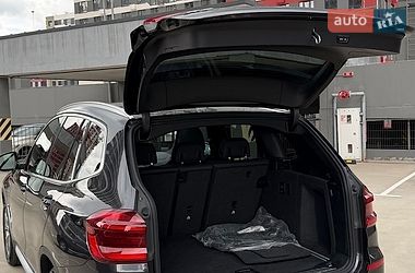 Внедорожник / Кроссовер BMW X3 2018 в Киеве