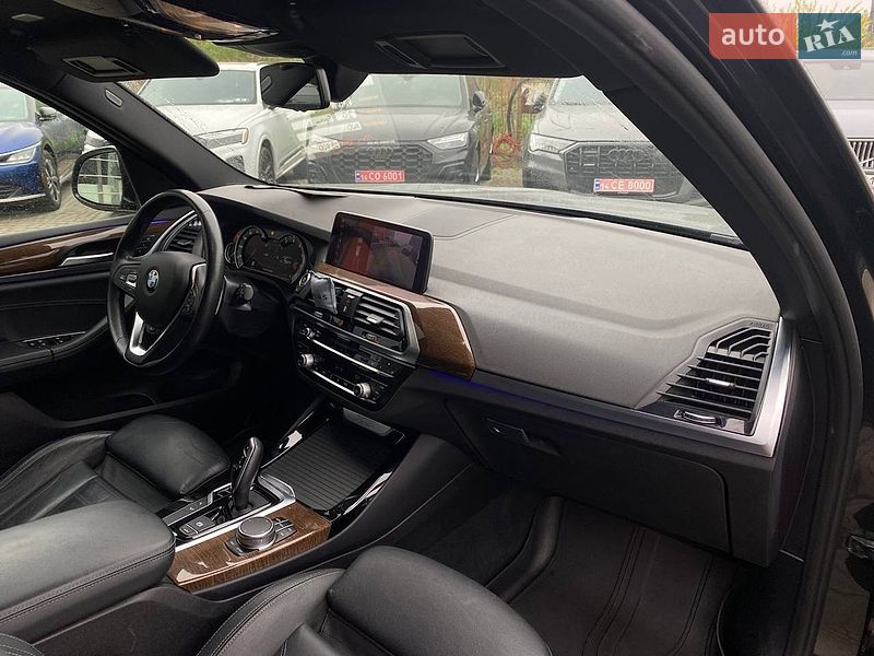 Внедорожник / Кроссовер BMW X3 2019 в Львове