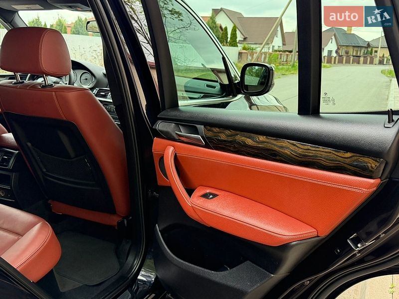 Внедорожник / Кроссовер BMW X3 2014 в Ковеле