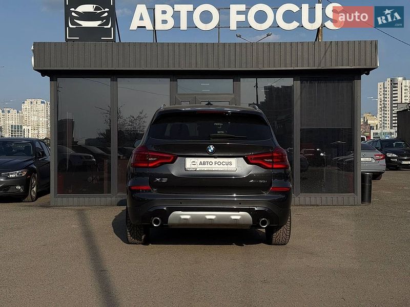 Внедорожник / Кроссовер BMW X3 2020 в Киеве