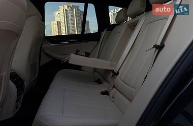 Внедорожник / Кроссовер BMW X3 2020 в Киеве