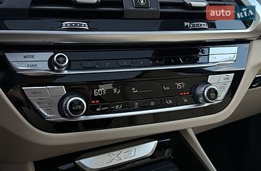 Внедорожник / Кроссовер BMW X3 2020 в Киеве