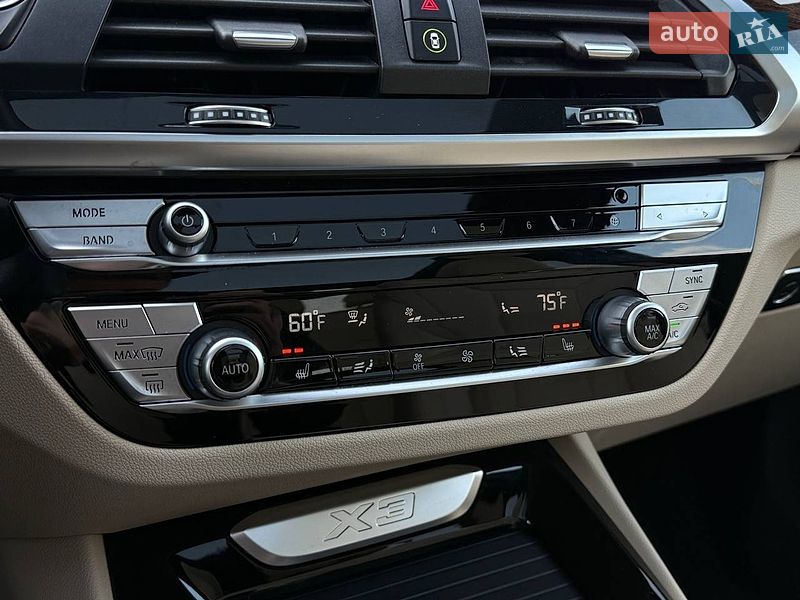 Внедорожник / Кроссовер BMW X3 2020 в Киеве