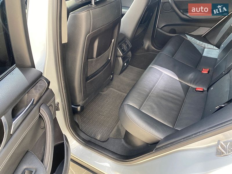 Внедорожник / Кроссовер BMW X3 2015 в Киеве