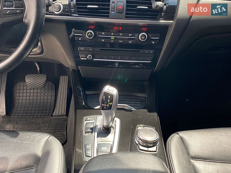Внедорожник / Кроссовер BMW X3 2015 в Киеве