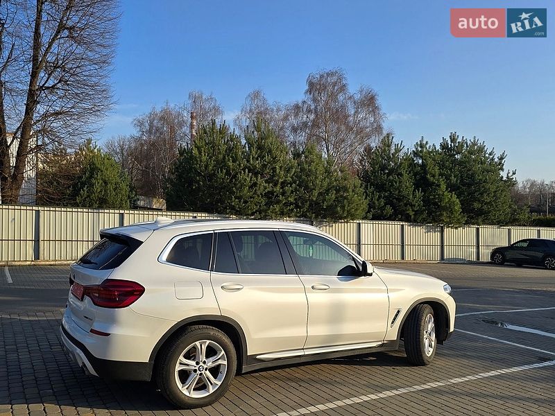 Внедорожник / Кроссовер BMW X3 2020 в Луцке