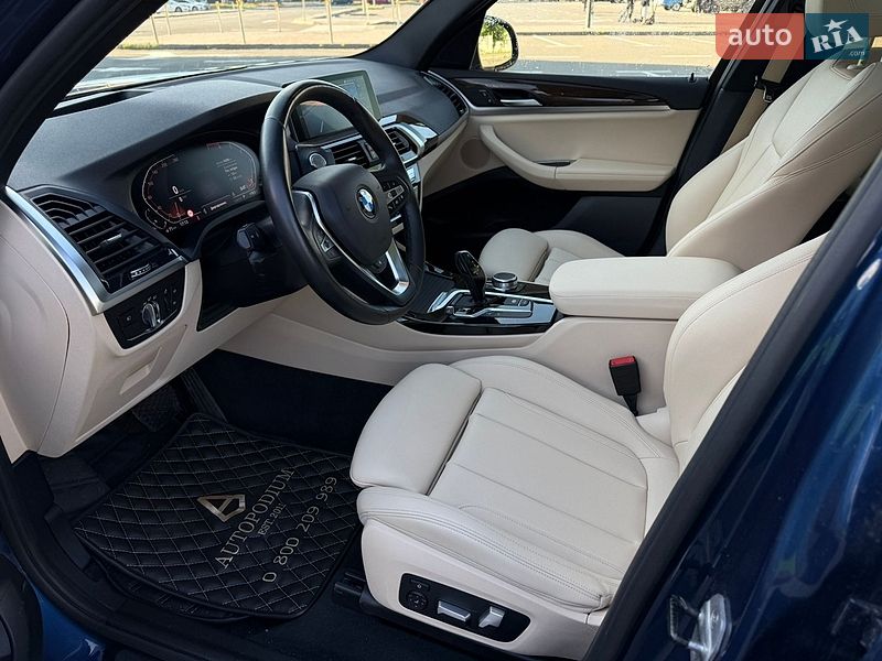 Внедорожник / Кроссовер BMW X3 2020 в Киеве