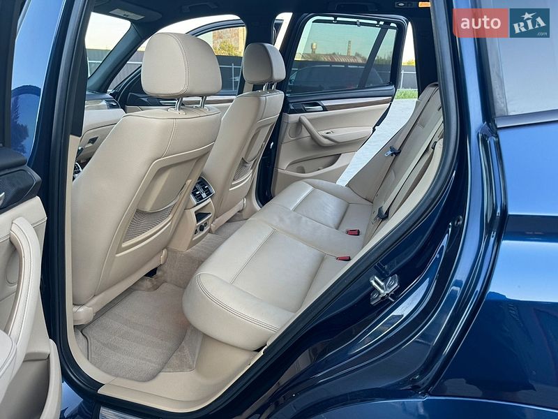 Внедорожник / Кроссовер BMW X3 2013 в Ковеле