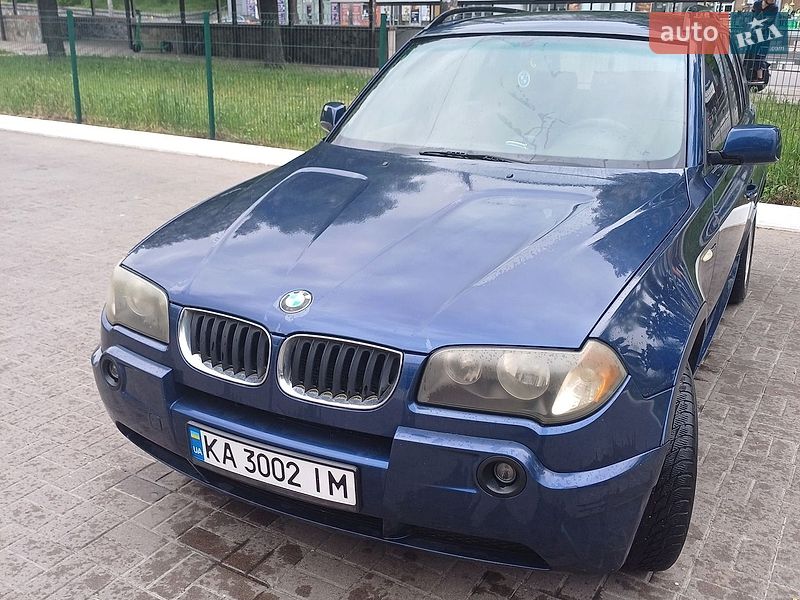 Внедорожник / Кроссовер BMW X3 2004 в Киеве