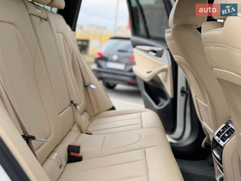 Внедорожник / Кроссовер BMW X3 2019 в Львове фото 19 Внедорожник / Кроссовер BMW X3 2019 в Львове