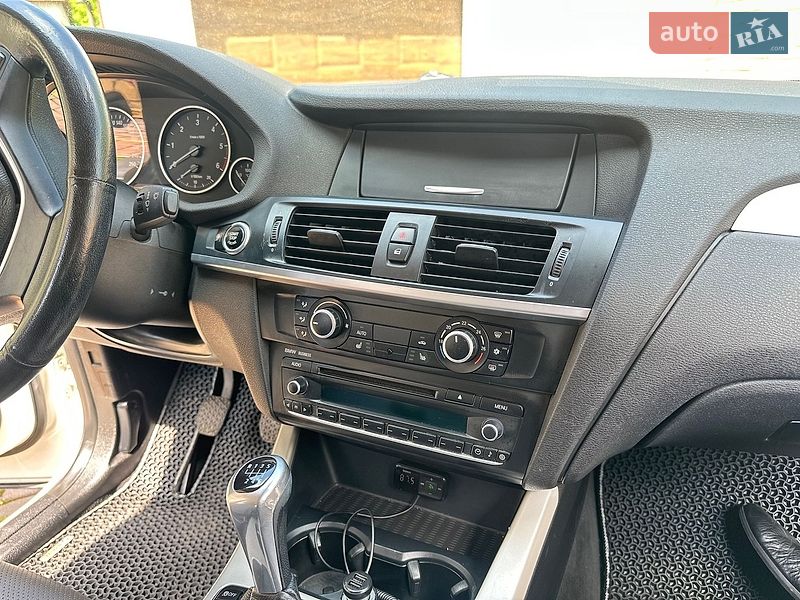 Внедорожник / Кроссовер BMW X3 2012 в Самборе