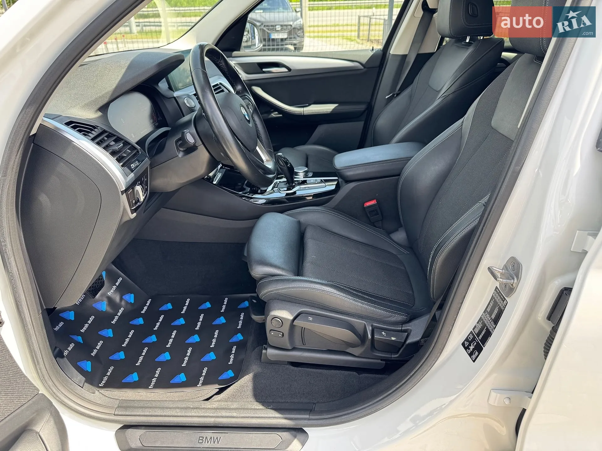 2021 BMW X3 - мініатюра 20