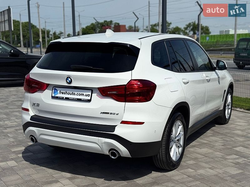 Внедорожник / Кроссовер BMW X3 2021 в Ровно