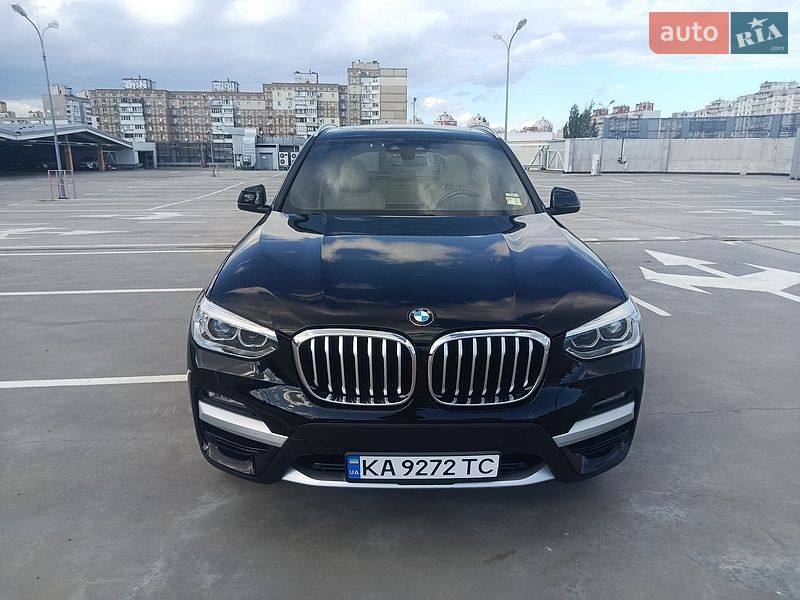 Внедорожник / Кроссовер BMW X3 2020 в Киеве