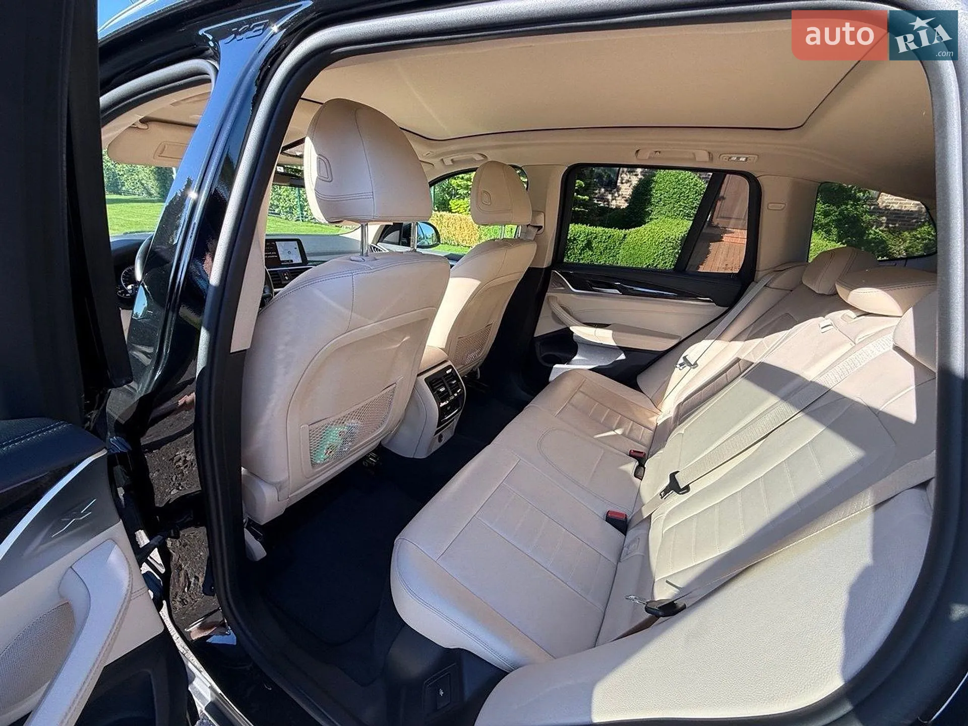 BMW X3 2018 VIN WBATR3107JLA50963 фото оголошення 2 з 12