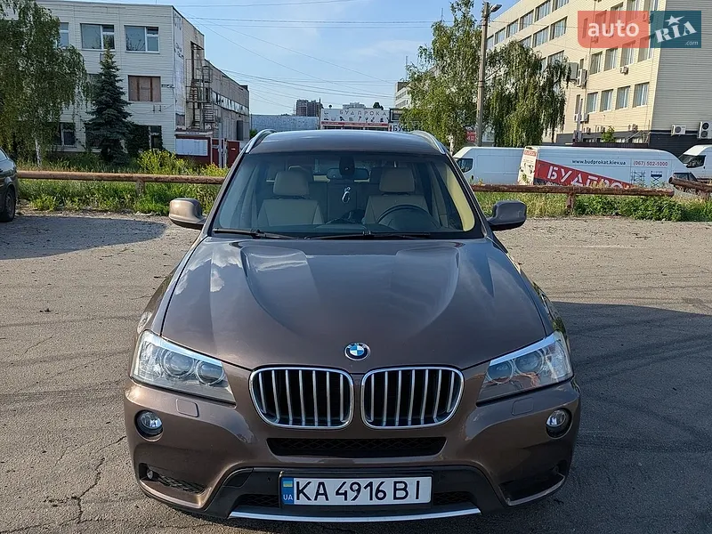 BMW X3 2011