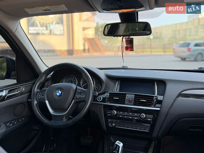 Внедорожник / Кроссовер BMW X3 2017 в Новояворовске