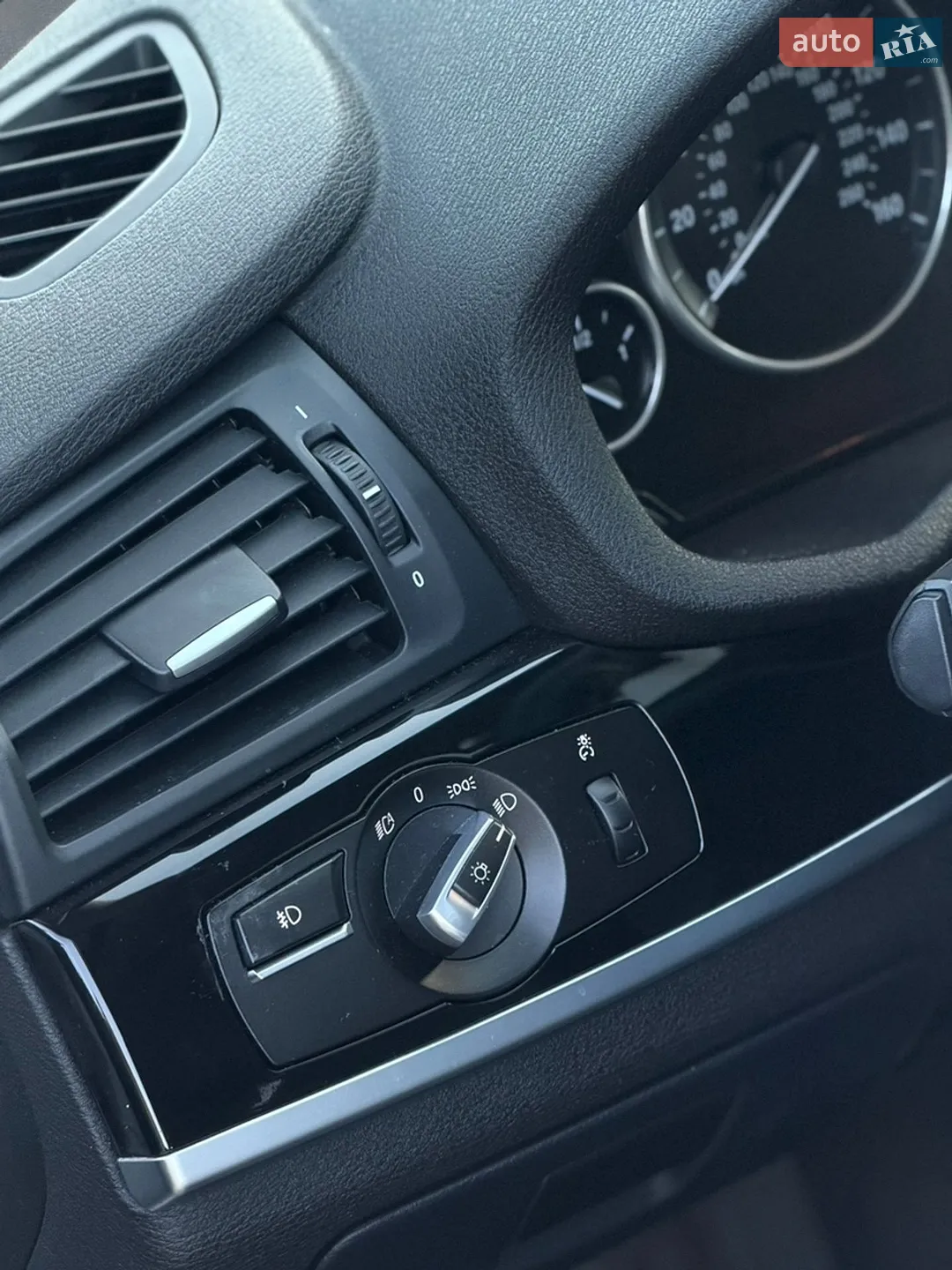 2016 BMW X3 - мініатюра 12