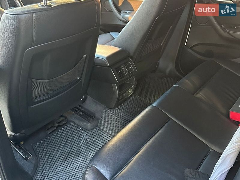 Позашляховик / Кросовер BMW X3 2013 в Львові фото 7 Позашляховик / Кросовер BMW X3 2013 в Львові