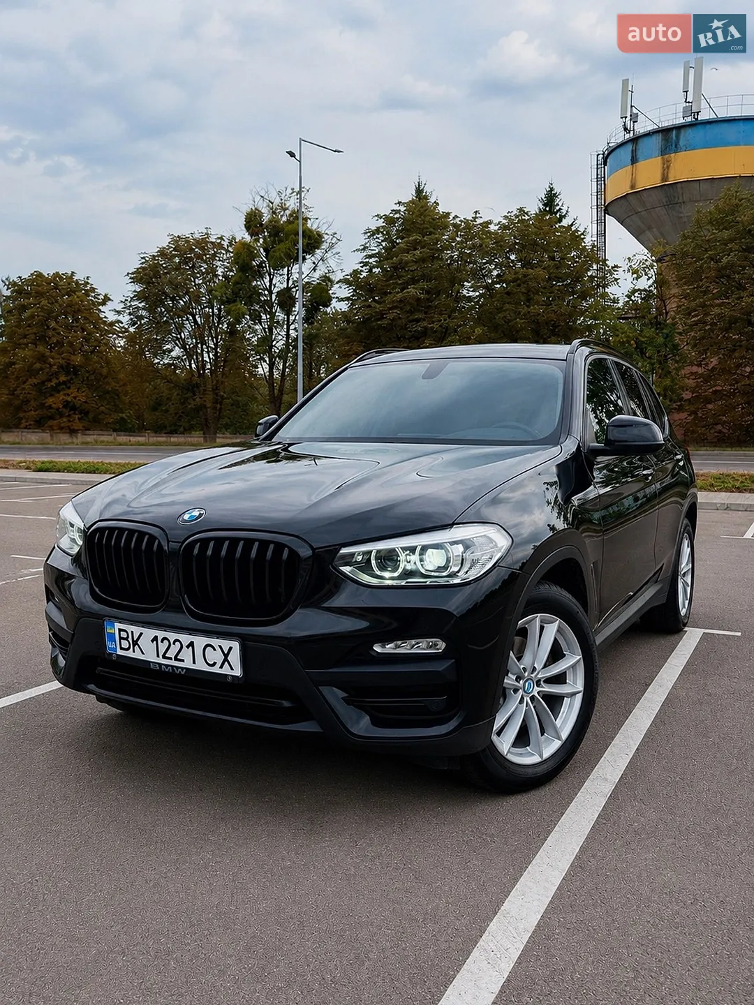 BMW X3 2019 VIN WBATR51070LF97628 фото оголошення 2 з 26
