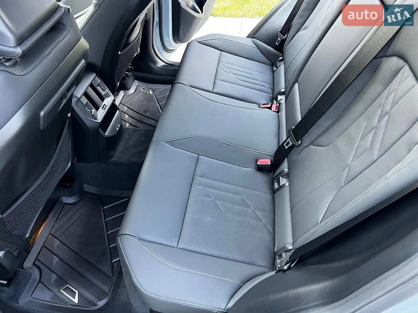 2026 BMW X3 - мініатюра 52