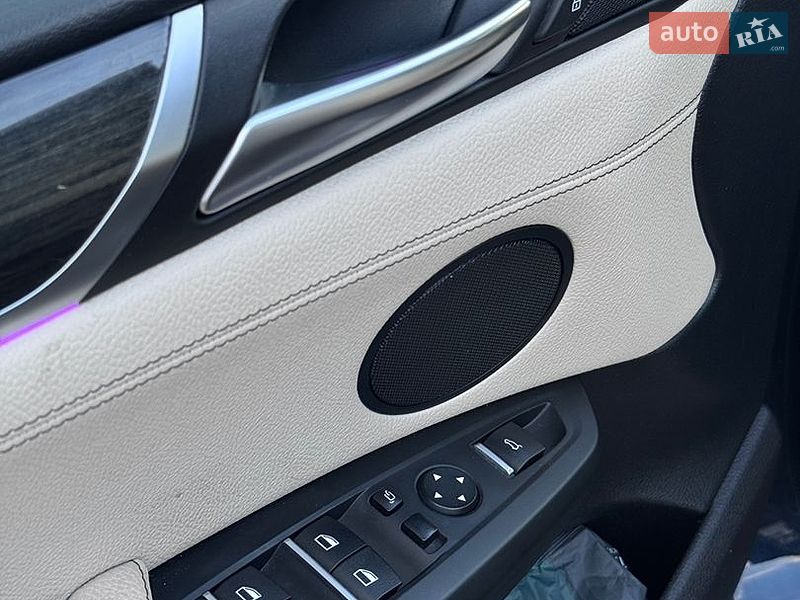 Внедорожник / Кроссовер BMW X3 2016 в Киеве