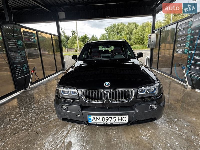 Внедорожник / Кроссовер BMW X3 2004 в Звягеле