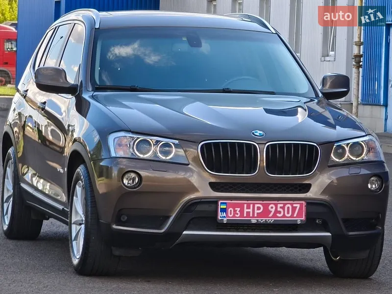 BMW X3 2011