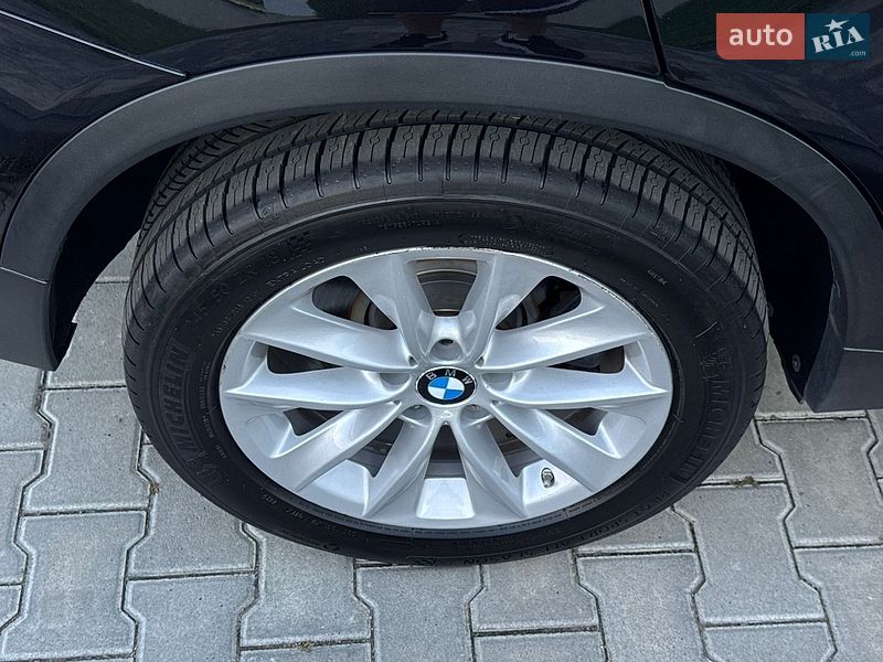 Внедорожник / Кроссовер BMW X3 2016 в Луцке