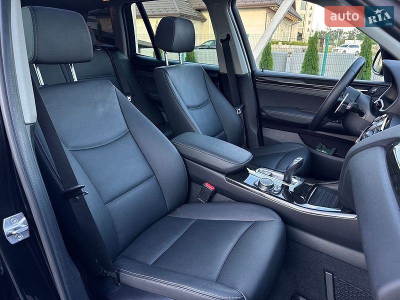 Внедорожник / Кроссовер BMW X3 2016 в Луцке